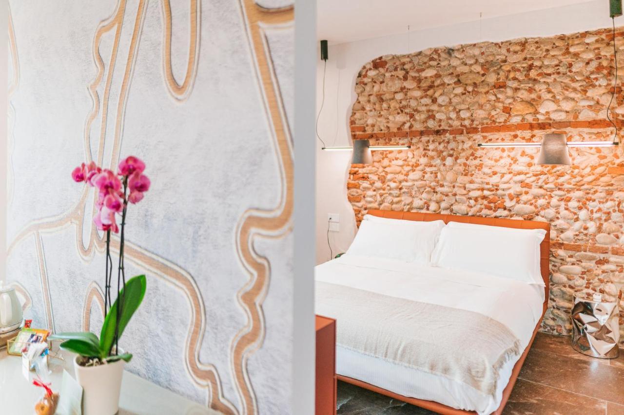 La Tenuta Di Santo Stefano Agri Resort & Spa Fossano Bagian luar foto