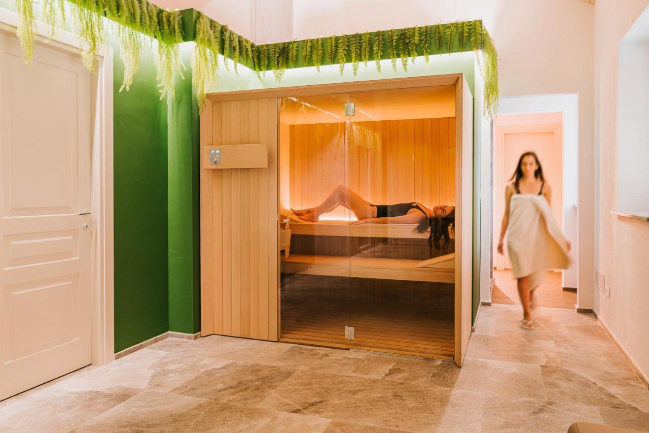 La Tenuta Di Santo Stefano Agri Resort & Spa Fossano Bagian luar foto