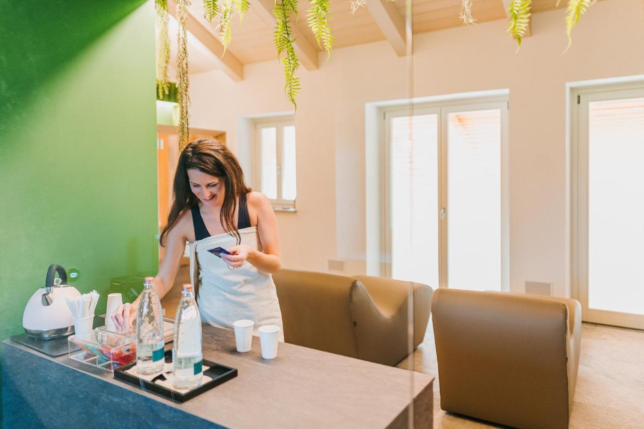 La Tenuta Di Santo Stefano Agri Resort & Spa Fossano Bagian luar foto
