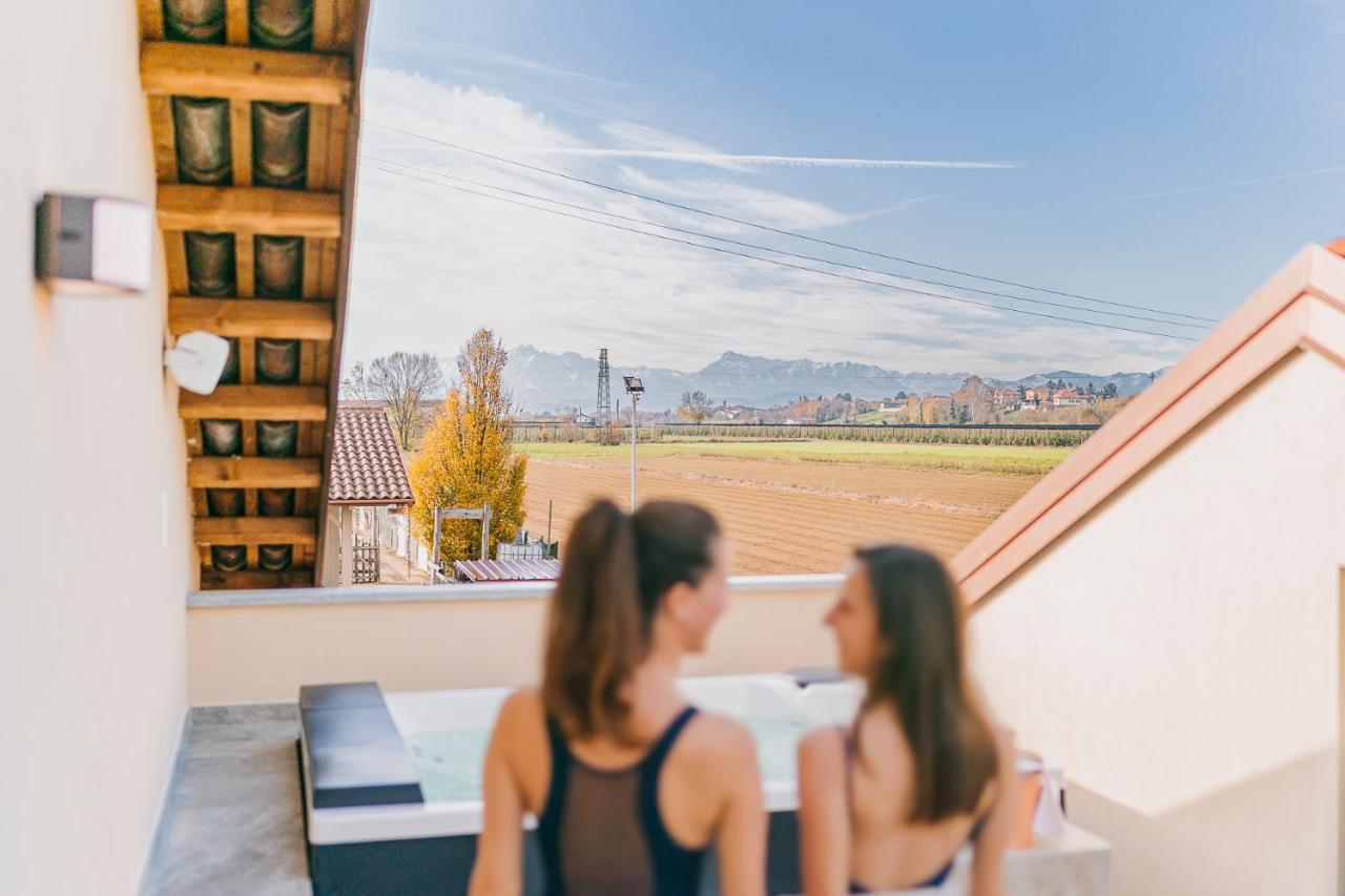 La Tenuta Di Santo Stefano Agri Resort & Spa Fossano Bagian luar foto