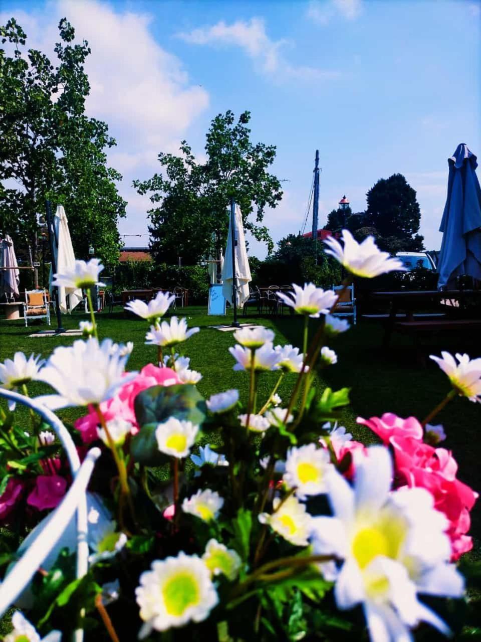 La Tenuta Di Santo Stefano Agri Resort & Spa Fossano Bagian luar foto